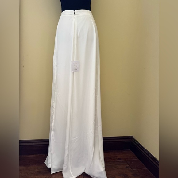 Lulus Picture Perfect Satin Long Maxi Skirt, Off White Cream, Size L, NWT - Picture 5 of 14